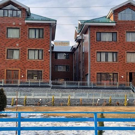 White Water Resorts Pahalgām Eksteriør bilde